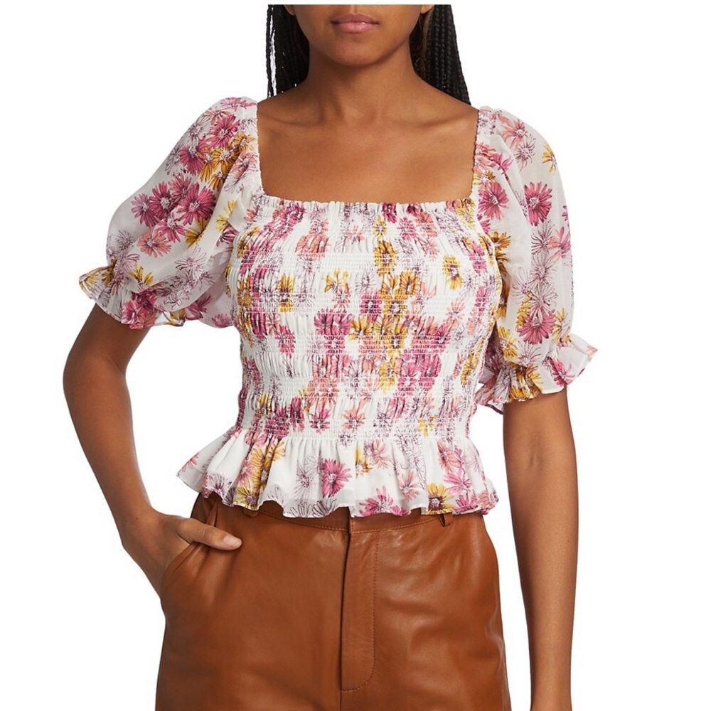 Wayf puff-Sleeve Smocked Top